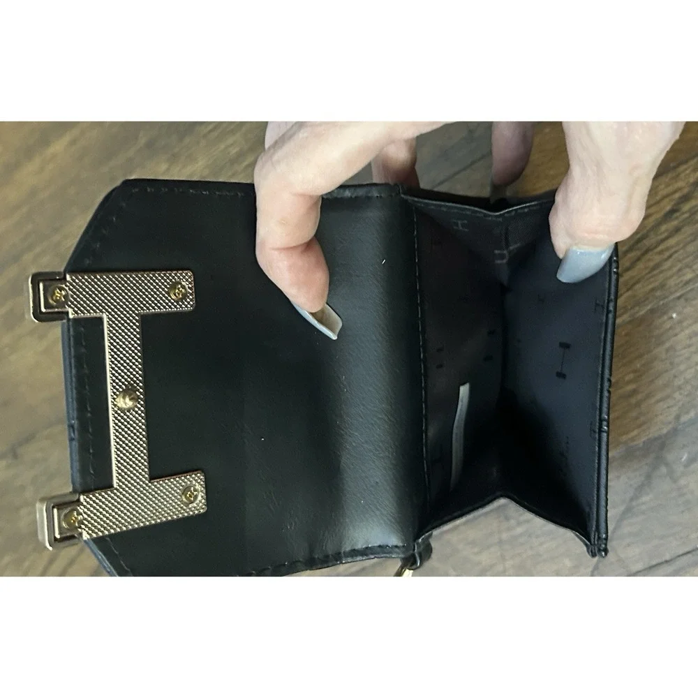 Halston Black Folded Wallet Women Logo Credit Card Gold Hardware Keychain